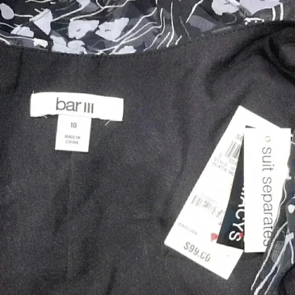 New with tags Bar III maxi wrapped dress in size 10 - Picture 6 of 6